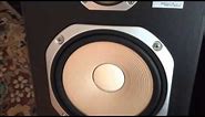 Sansui s-900 vintage speakers + JVC JA-S22 integrated aplifier HI-FI SOUNDS PERFECT QUALITY