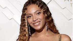 Beyoncé Rocks Platinum Blond Hair in Shimmering Curve-Hugging Gown