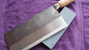 Sharpening Chinese vegetables cleaver / chef's knife - CAI DAO - with cheap sharpening stone