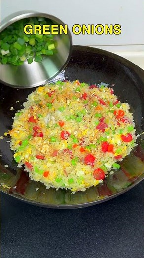 Can You Make Perfect Chinese Sausage Fried Rice? 🍳🔥 #AsianRecipes #EasyCooking #QuickMeals