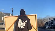 “CHOSEN 1” 4x5ft painting of Lebron James 👑 What are your thoughts 💭 #lebron #lebronjames #lbj #kingjames #lakers #nba #clevelendohio #lebronfan #jamesgang #bronnyjames #fyp #tiktok #artist #artistsoftiktok #painter #portraitpainting #airbrush #airbrushartist #acrylicpainting #paulofame #6 #23
