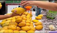 authentic mango sticky rice - Thai street food