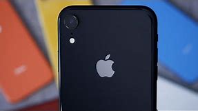 Black iPhone XR Unboxing & First Impressions!