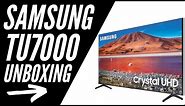 Samsung TU7000 65" Smart TV Unboxing