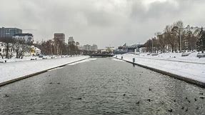 Послеполуденная прогулка по заснеженным улицам | Микрорайон Центр Екатеринбург | Зима (Февраль 2024)