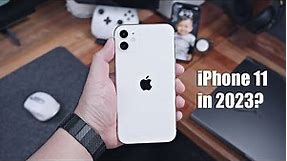 Should you buy the iPhone 11 in 2023? - Php 25k!