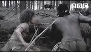Neanderthals Vs Homo Sapiens | Planet of the Apemen: Battle For Earth - BBC