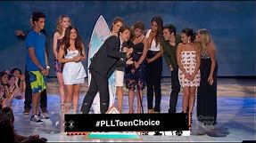Pretty Little Liars wins Teen Choice Awards 2013