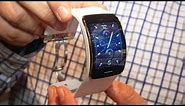 Samsung Gear S smartwatch has a huge curved screen and its own cellular service