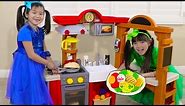 Jannie & Emma Pretend Play w/ Kitchen Restaurant Cooking Kids Toys
