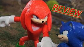 Sonic the Hedgehog 2 Knuckles Movie Action Figure | A not so Awesome Review