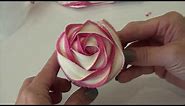 How to pipe a Swirl Rose using American buttercream