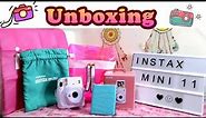 Unboxing Instax Mini 11 holiday package + accessories