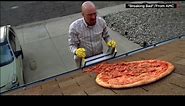 'Breaking Bad' fans bombard house with pizzas