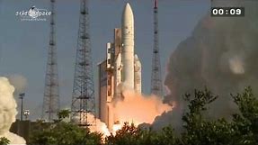 Décollage d'Ariane 5 - Vol 215 - 29/08/13 - EUTELSAT 25B/Es'hail 1 et GSAT-7