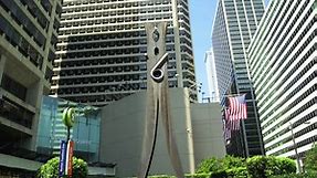 "Clothespin" by Claes Oldenburg - Museum Without Walls: AUDIO