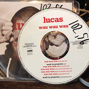 Lucas - Wau Wau Wau