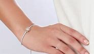 18k Rose Gold 3/4 Carat Diamond Flower Bracelet for Women