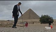 World's tallest man and shortest woman visit the Pyramids
