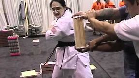 Whoifwhat: Karate 10 Women Breaking