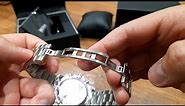 How To Open Hugo Boss Watch Strap (double/butterfly clasp) & Unboxing!