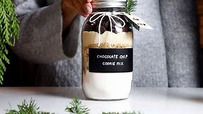Chocolate Chip Cookie Mix In A Jar (with Free Printable)