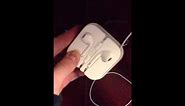 How to wrap / rewrap / re-wrap / coil iPhone 5 Earbuds / Headphones