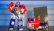 UNBOXING & LETS PLAY! - OPTIMUS PRIME - Ultimate Transformers Humanoid Robot w/ 27 Servos!