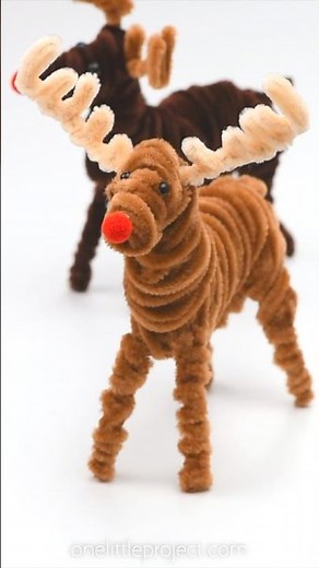 How to Make Pipe Cleaner Reindeer 🦌 🎄