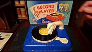 Toy Record Player by Marx. Vintage Battery Powered.
