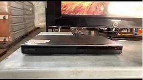 PANASONIC DVD / CD Player DVD-S700 With Remote