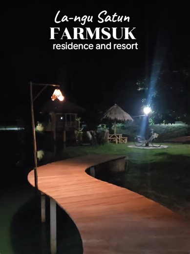 🌿🏡ฟาร์ม​สุข​ให้บริการ​ที่พัก​ อาหาร เครื่องดื่ม ทริป ที่พักมี 3 แบบ ⛺ ที่พักเต็นท์ ​กระโจม​ติดแอร์​ 🚐 ที่พักรถบ้าน​ 🏡 ที่พักวิลล่า​ส่วนตัว​ 👉ใครที่มาอำเภอ​ละงู​ จ.สตูล​ แวะมาใช้​บริการ​ #ฟาร์มสุข​เรสซิ​เดนซ์​แอนด์รีสอร์ท ยินดีให้บริการคะ สนใจ​ติดต่อ​จอง​ที่พัก​ 08-3535-3535 Line​ ID​: @farmsuk.resort แผนที่ตั้ง ปักหมุดมาได้เลยคะ https://maps.app.goo.gl/jWZH1DvmSHWkwQ9M9 #ที่พัก ​ #ที่พักละงู​ #ที่พักสตูล​ ​ #เทรนด์วันนี้