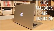 2017 Macbook Air - Unboxing the last Macbook with a glowing logo!