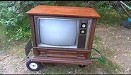 1973 Zenith 25DC50 Solid State Color Console Television Pickup Analysis Startup
