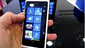 White Nokia Lumia 800: Hands-on video