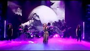 Zara Larsson Performs ‘Invisible’