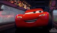 🤔 Cosa c'è dentro?| Pixar Cars | Disney Junior IT