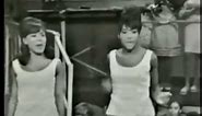 MUSIC OF THE SIXTIES The Girl Groups (Martha,Crystals,Shirelles,Ronettes,Marvelettes,Supremes)