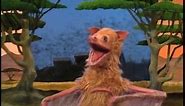 The Fruit Bat Song - Animal Show with Stinky and Jake - The Jim Henson Company
