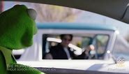 Kermit the Frog and Jack White on The Muppets
