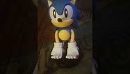 My really cool Sonic The Hedgehog phone holder review [ Very Neat Review! ]
