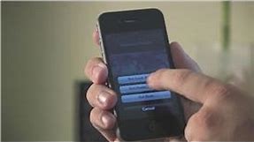IPhone 4 : How to Change Home Screen Wallpaper on the iPhone 4
