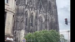 The Cologne Cathedral stands as Northern Europe’s grandest Gothic church, boasting the world’s most expansive church façade thanks to its two towering spires. Work on the Cologne Cathedral commenced in 1248, only to stall around 1560 and remain incomplete. Remarkably, it wasn’t until 1880 that the cathedral was finished according to its initial Medieval blueprint, marking over six centuries of construction. (Video courtesy of ilo.ln) | History In Pictures