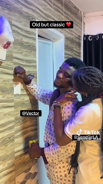 Old but Evergreen Love Songs: A Classic Collection