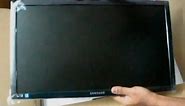 Unboxing and Installation - Samsung LED Monitor S20B300