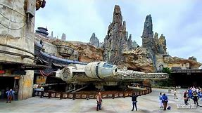 Star Wars Land Tour - Full Disneyland's Galaxy's Edge Tour