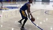 Steph Curry practicing the best jump shot ever