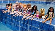 POOL ! Elsa and Anna toddlers - Barbie - boat ride - floaties - swim - water fun - splash