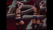 Nikki and Brie The Bella Twins Dancing