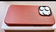 Official Apple Leather Case for the iPhone 14 Pro - Unboxing and Hands-On (Umber)